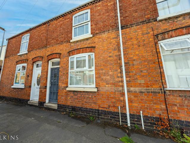 House for rent in Kettlebrook, Staffordshire
