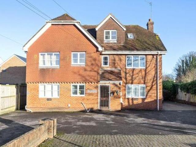 House for sale in Roffey, Horsham