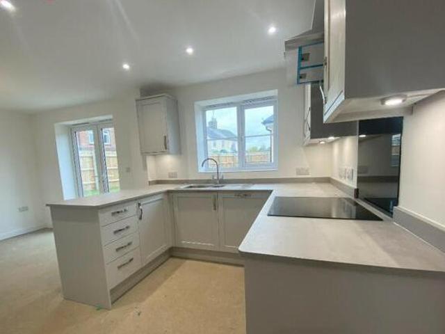 House for rent in Chipping Hill, Essex