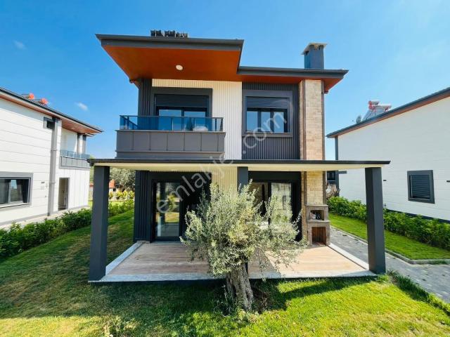 Güre Cumhuriyet, Edremit içerisinde satılık Villa