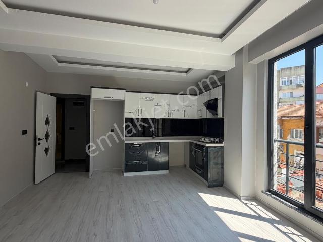 Edremit, Balikesir içerisinde kiralık mülk