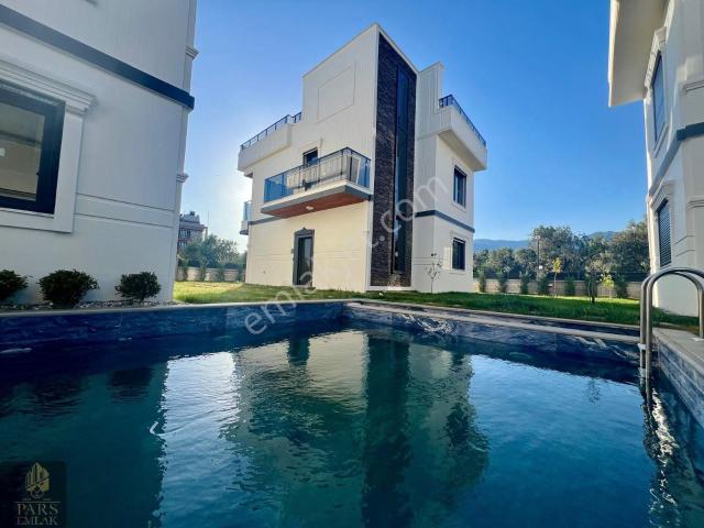 Edremit, Balikesir içerisinde satılık Villa