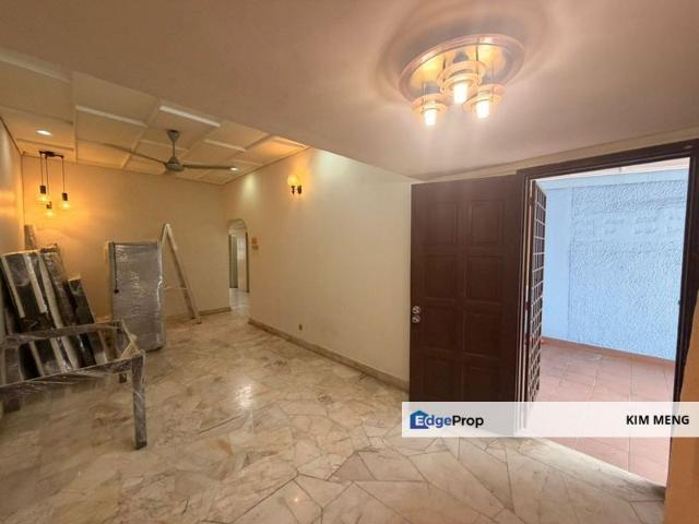 House for sale in Country Heights Damansara, Kuala Lumpur