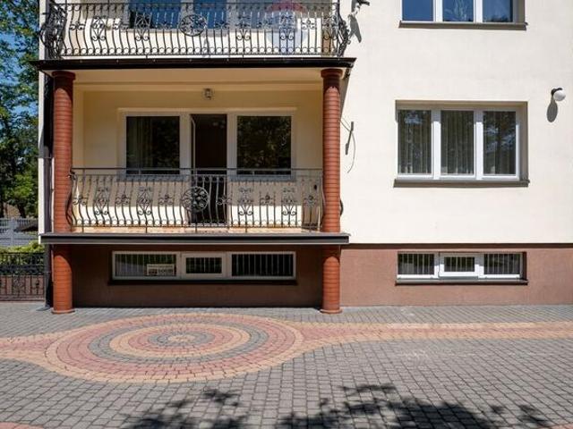 Dom do wynajęcia w Milanówek, Mazowieckie