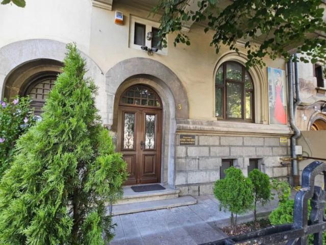 Casă închirieri în București