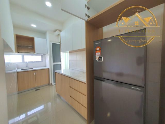 Townhouse for rent in Tanjong Sepat, Selangor