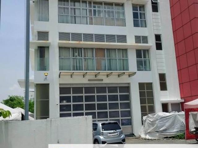 Warehouse for rent in Petaling, Alam Impian