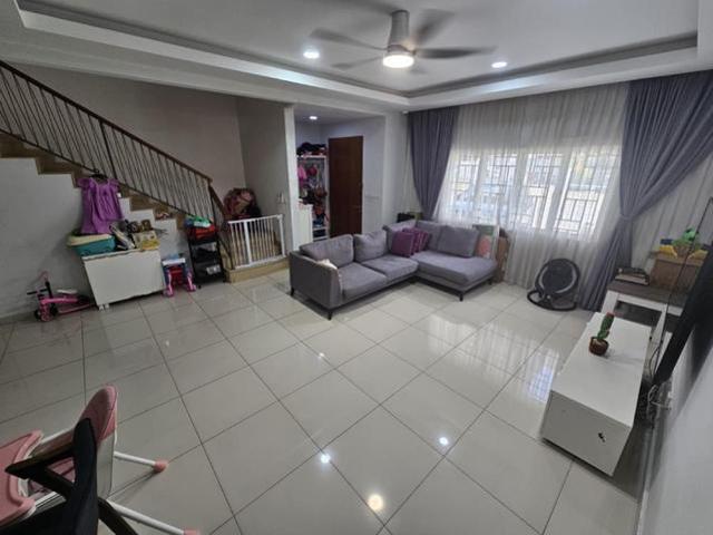 Terraced House for sale in Tanjong Sepat, Selangor