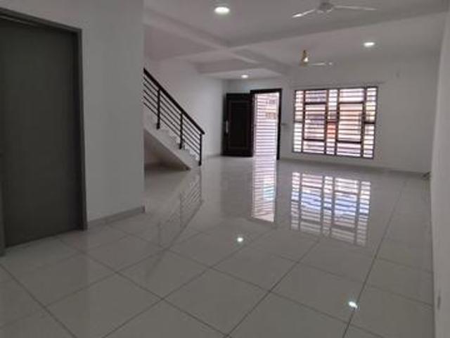 Terraced House for rent in Wellesley, Penang
