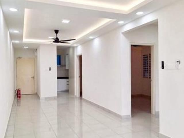 Apartment for rent in Tanjong Sepat, Selangor