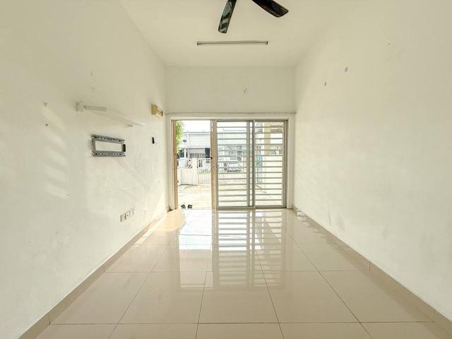 Terraced House for sale in Tanjong Sepat, Selangor