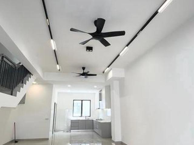 Terraced House for rent in Alam Impian, Selangor