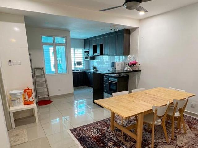 Townhouse for rent in Kajang, Langat