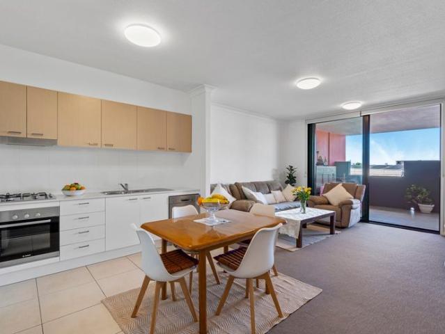 Apartment for rent in Toombul, Queensland