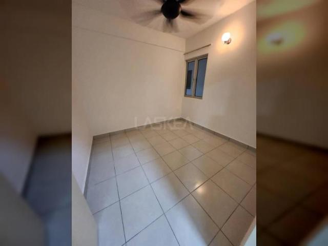 Apartment for rent in Tanjong Sepat, Selangor