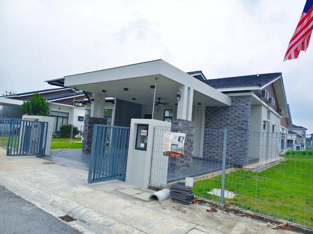 Bungalow for rent in Wellesley, Penang