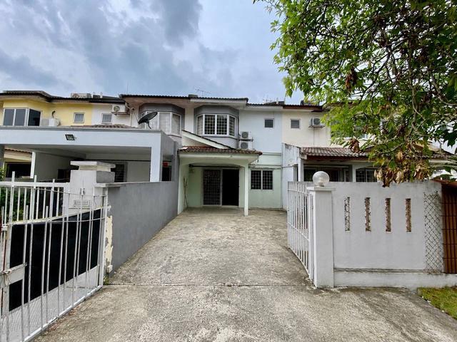 Terraced House for sale in Petaling, Subang Jaya