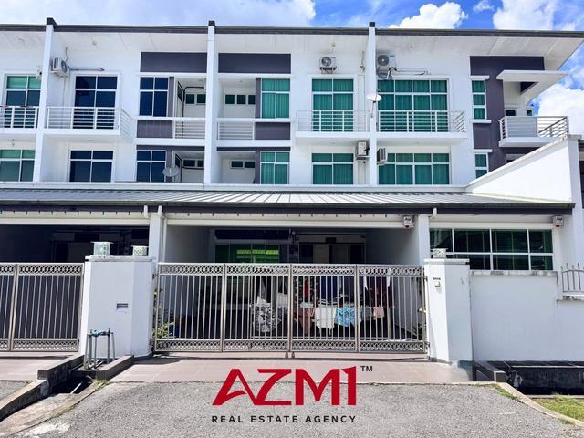 Terraced House for sale in Long Miri, Sarawak