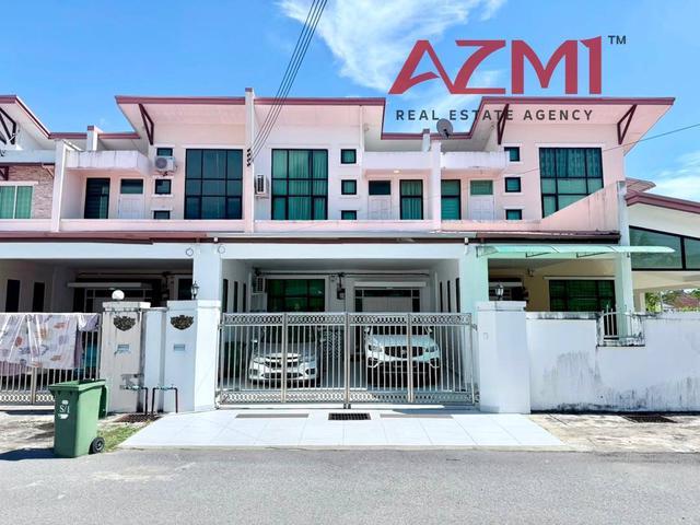 Terraced House for sale in Long Miri