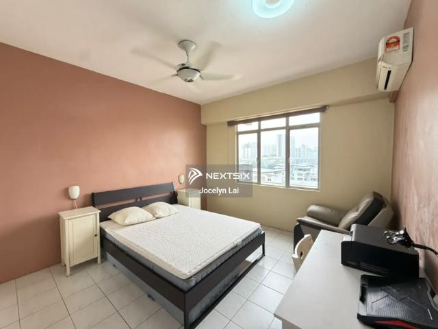 Shop for rent in Kuala Lumpur, Country Heights Damansara