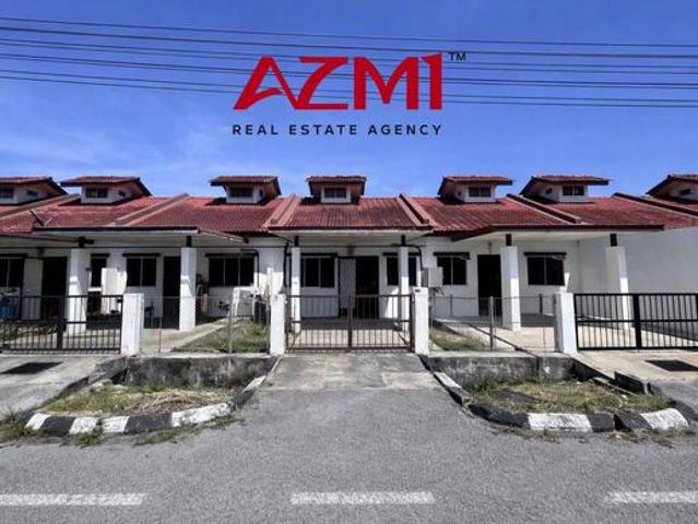 Terraced House for sale in Long Miri, Sarawak