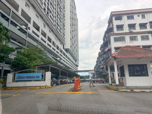 Apartment for sale in Kajang, Langat