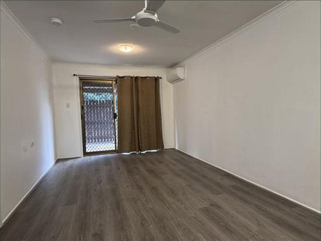 Apartment for rent in Granville, Queensland