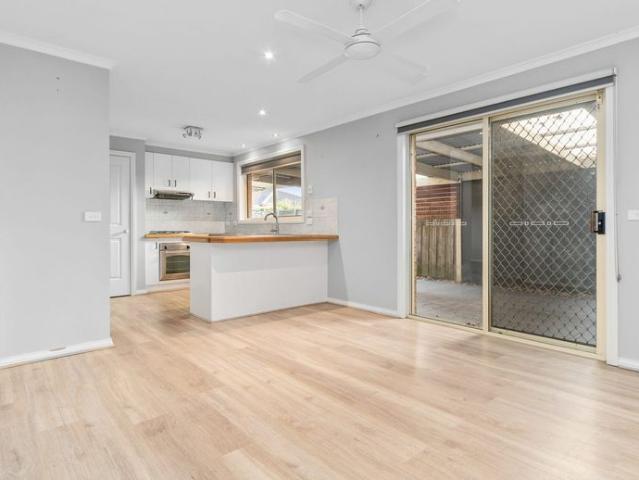 House for rent in Cranbourne West, Melbourne