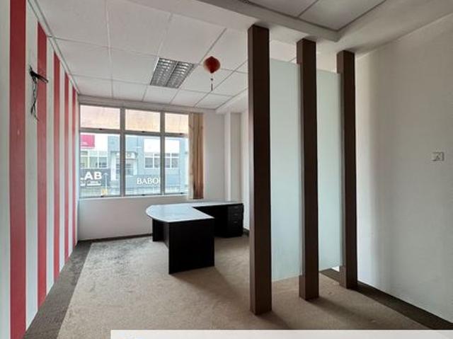 Shop for rent in Jementah, Johor
