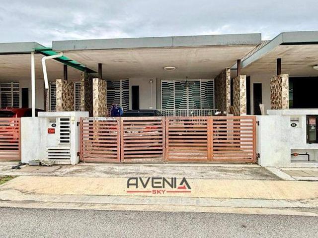 Terraced House for sale in Wellesley, Penang
