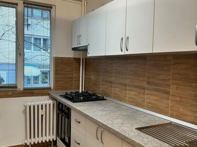 Apartament închirieri