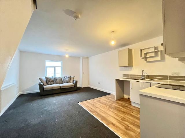 Apartment for rent in Newtown, Salford