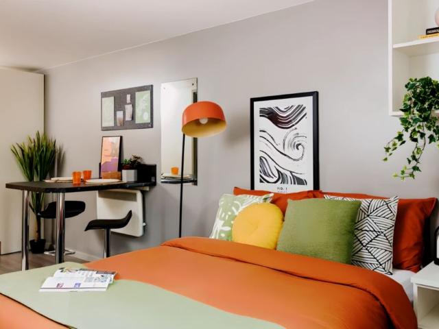 Studio for rent in St George's Quarter / Cultural Quarter, Calderstones