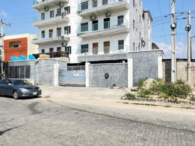 Flat for sale in Eti Osa, Lagos