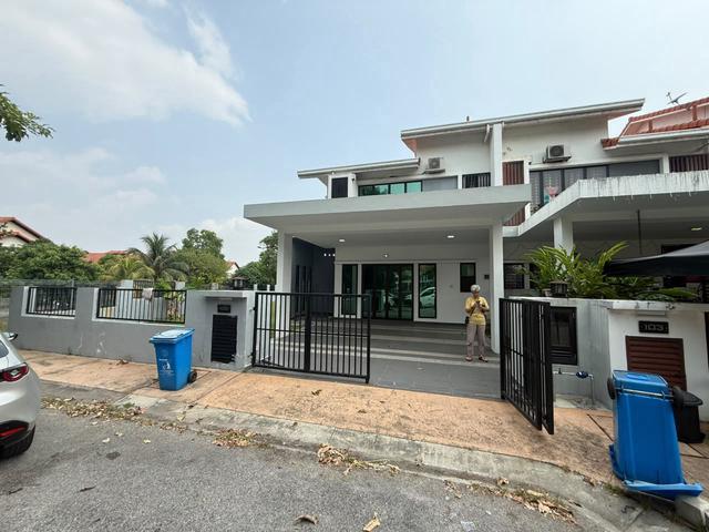 Terraced House for rent in Alam Impian, Selangor