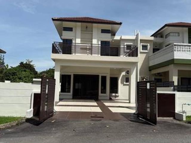 Residential House for rent in Sendayan Village, Negeri Sembilan