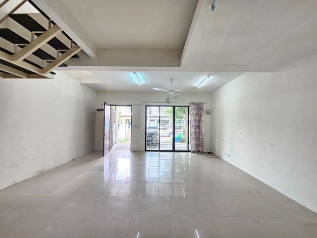 Terraced House for rent in Petaling, Alam Impian