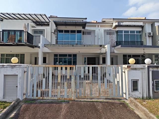 Terraced House for sale in Kota Tinggi, Johor