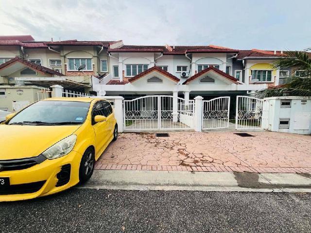 Terraced House for rent in Petaling, Alam Impian