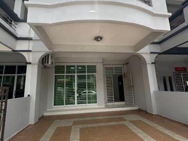 Terraced House for rent in Wellesley, Penang