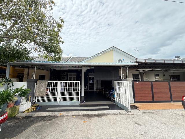Terraced House for sale in Cheng, Malaka