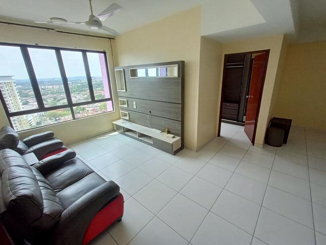 Condominium for rent in Malaka