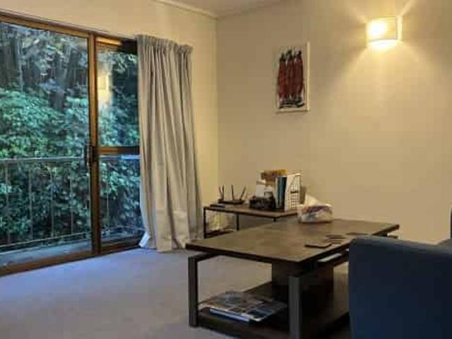 Apartment for rent in Days Bay, Wellington