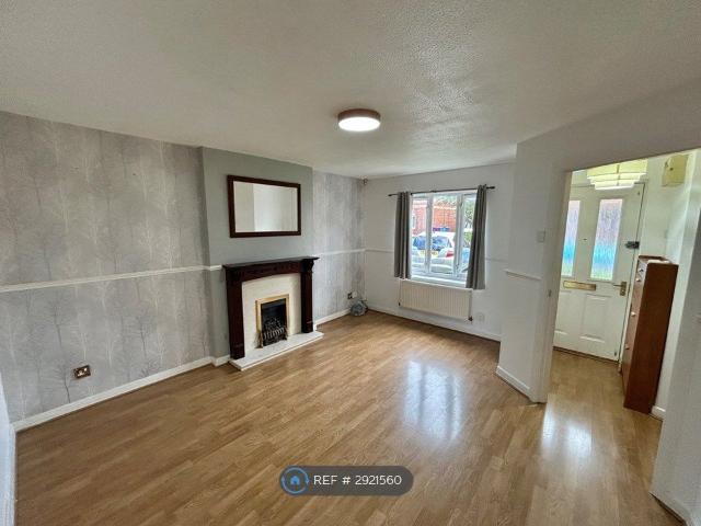 House for rent in Calderstones