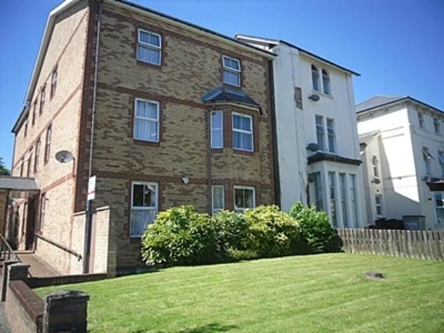 Apartment for rent in Plasnewydd, Falcon Lodge