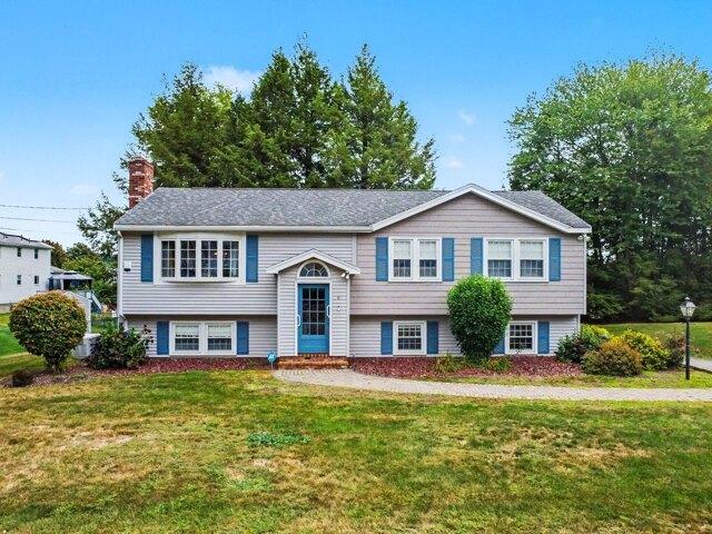 House for sale in Marston Corners, Methuen