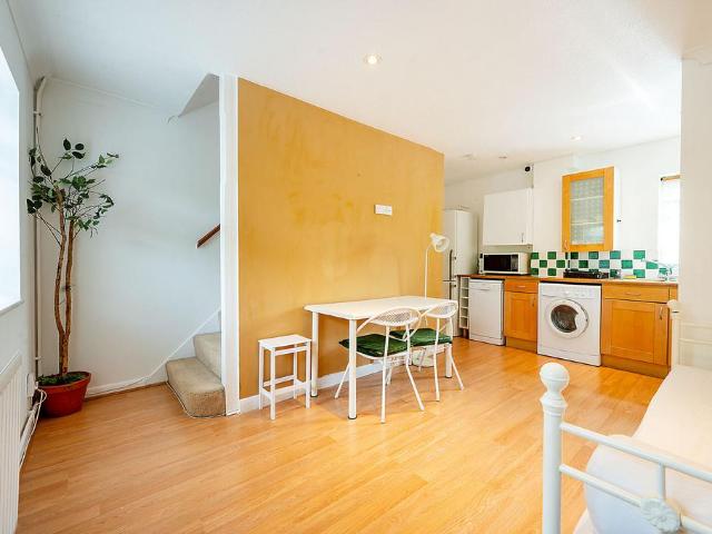 House for rent in Hampton, Greater London