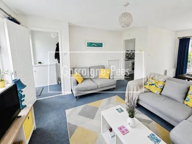 House for rent in Westborough, Surrey
