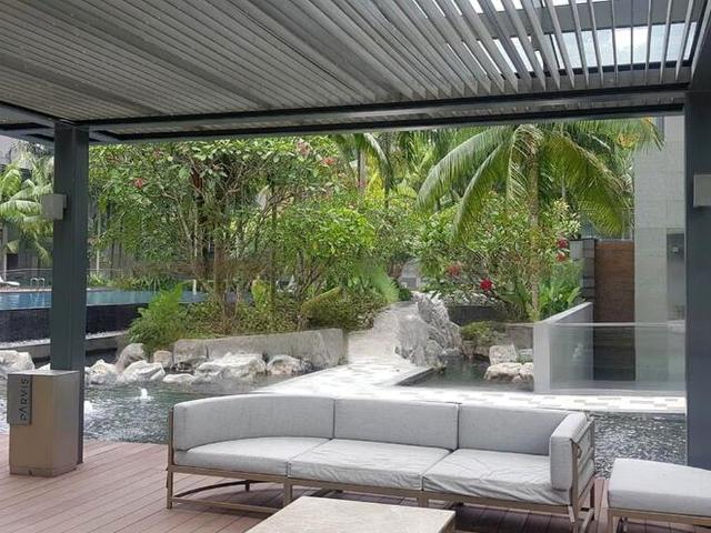 Condominium for rent in Holland