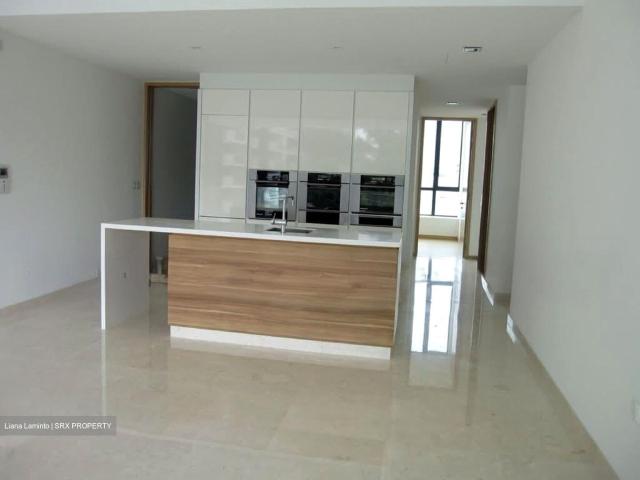 Condominium for rent in Holland